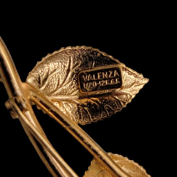 Vintage VALENZA Single Stemmed Rose Brooch 1/20 12K Gold Filled - Signed - Picture 4 of 9